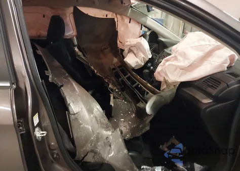 2013 Honda Cr-V Lx z USA, uszkodzony, nr VIN 3CZRM3H36DG708714